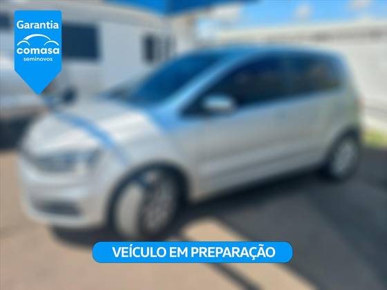 VOLKSWAGEN FOX 1.0 MI TRENDLINE 8V FLEX 4P MANUAL VOLKSWAGEN FOX 1.0 MI TRENDLINE 8V FLEX 4P MANUAL